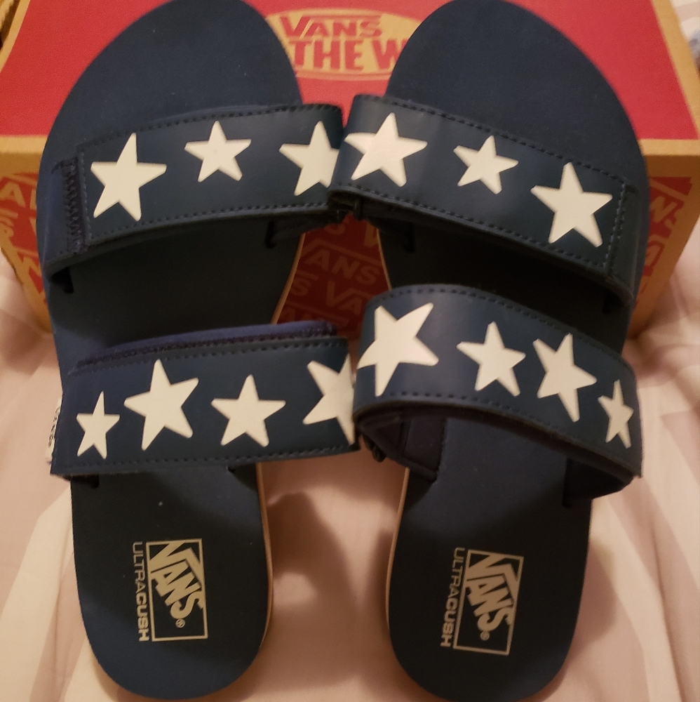 Vans Women's sandals Size 8 NWOT